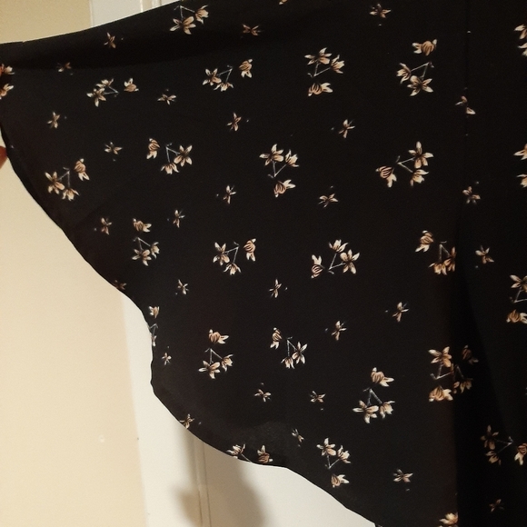 Midi dress - Picture 2 of 4